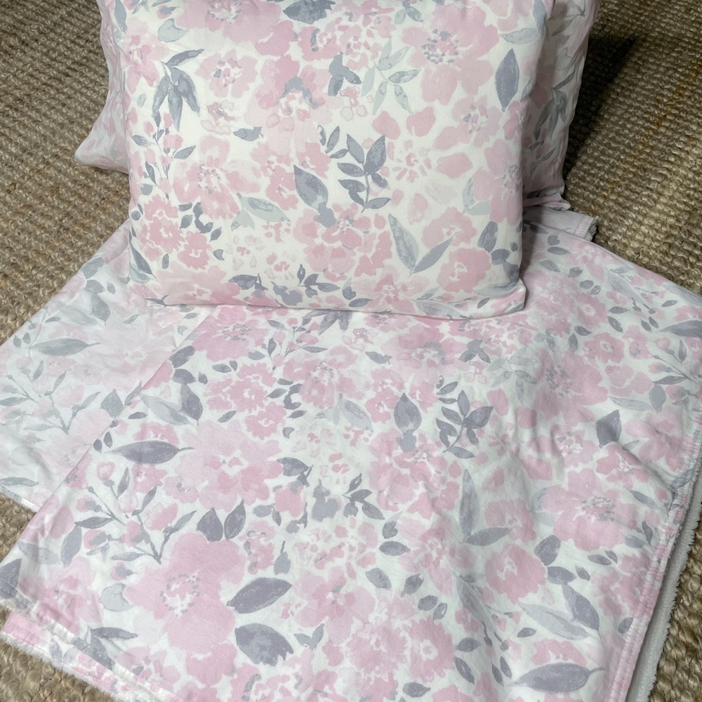 carousel design floral baby bedding